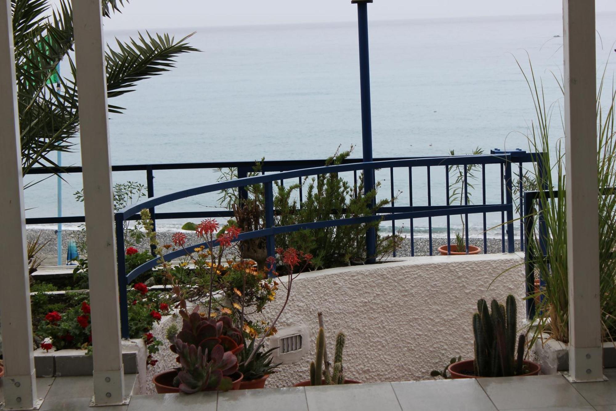 Hotel Ristorante Mareblu Amantea Ngoại thất bức ảnh