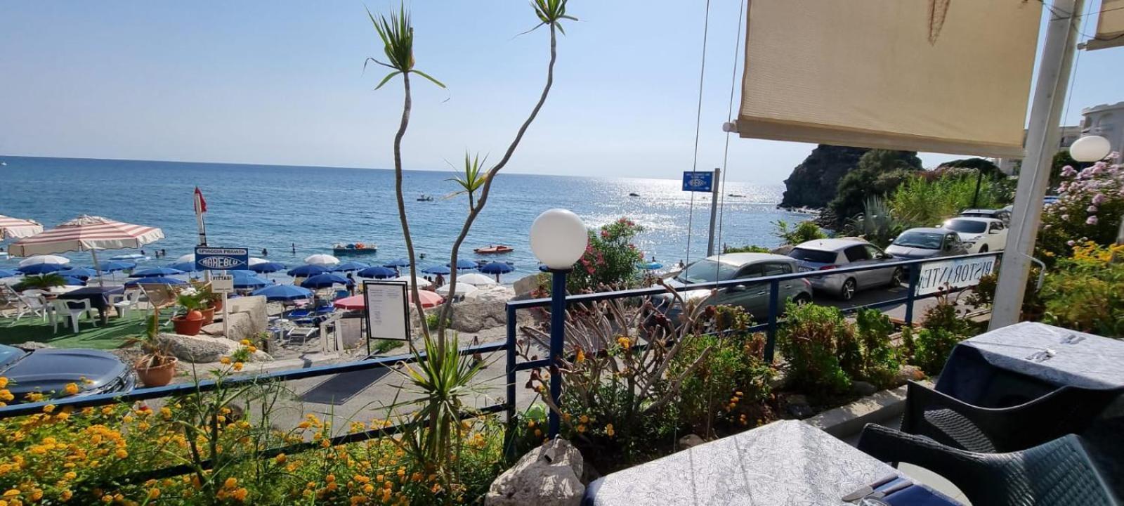 Hotel Ristorante Mareblu Amantea Ngoại thất bức ảnh