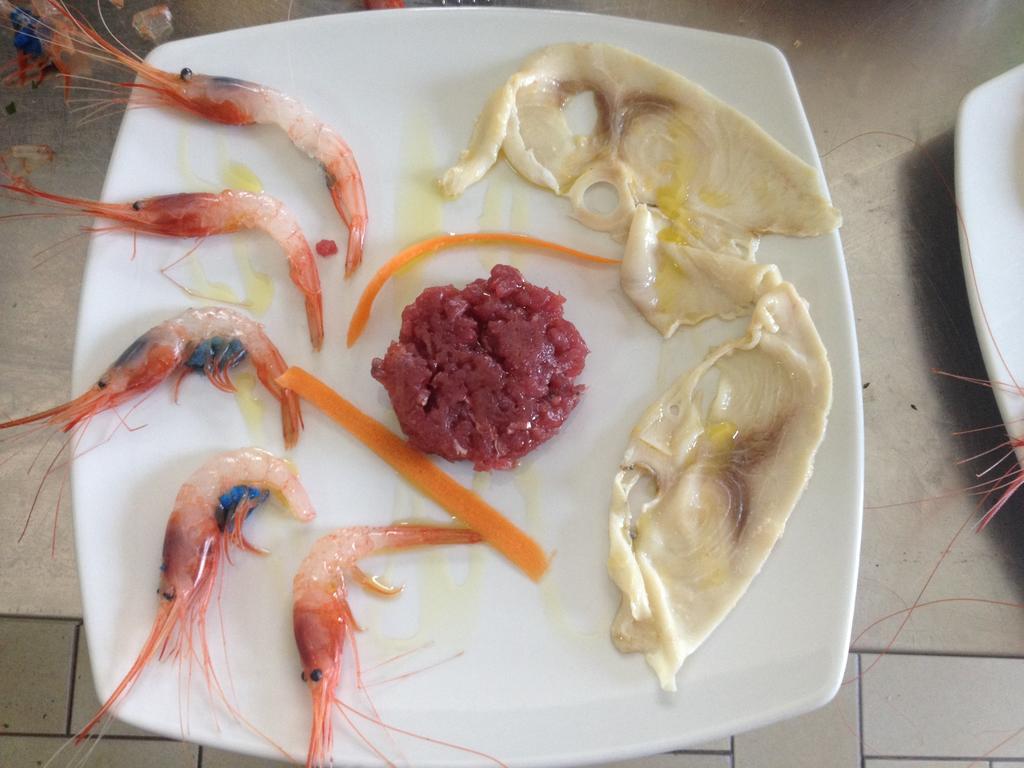 Hotel Ristorante Mareblu Amantea Ngoại thất bức ảnh